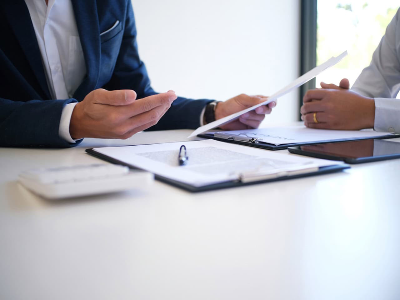 attorney providing a free consultation