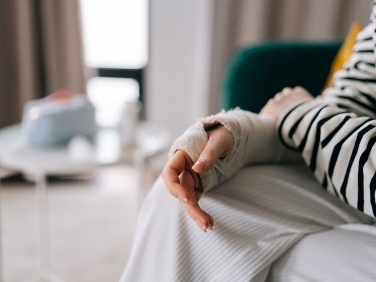 Woman with injury in hospital